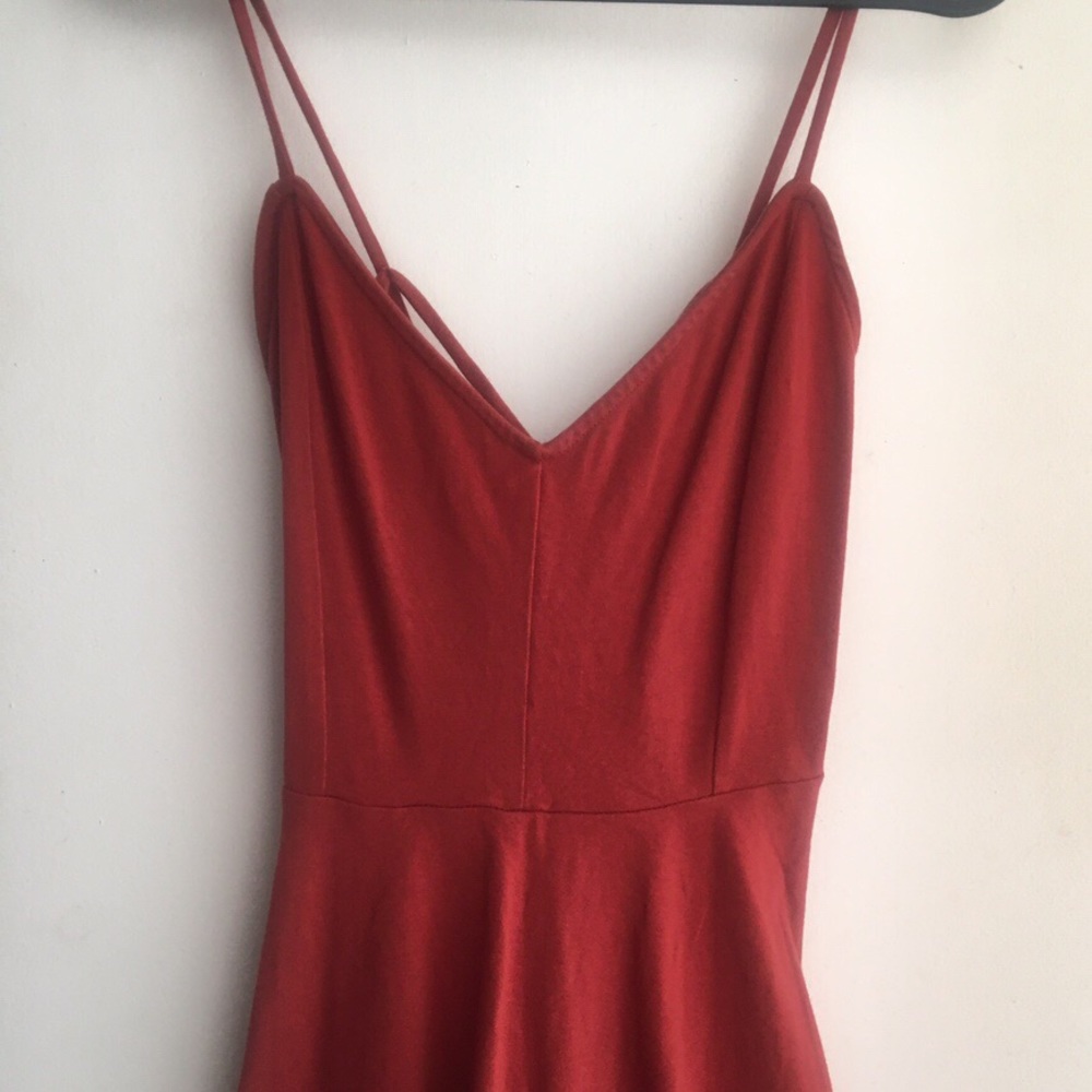 sleeveless red summer dress